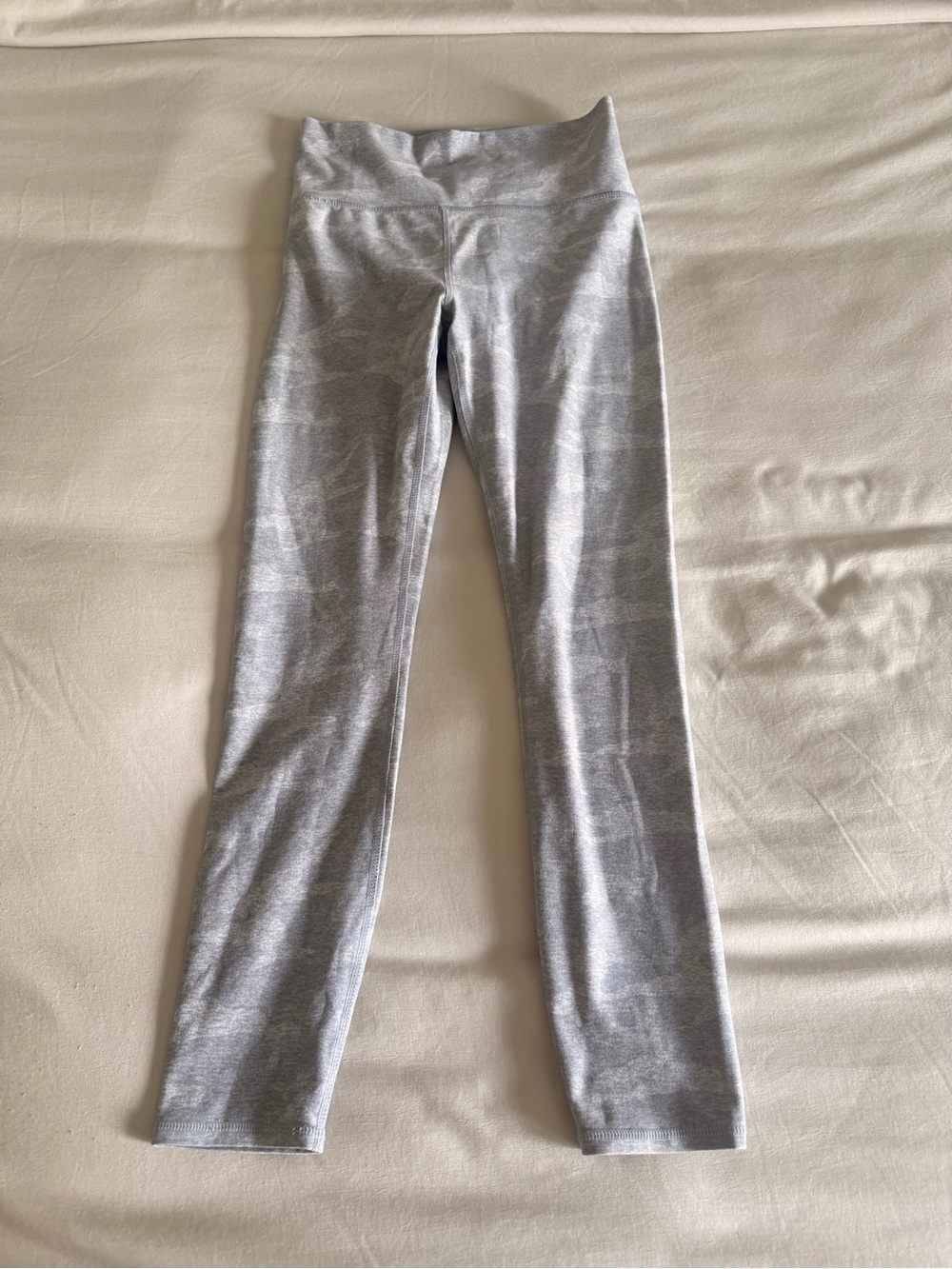 Vuori Light Grey High-Rise Performance Leggings